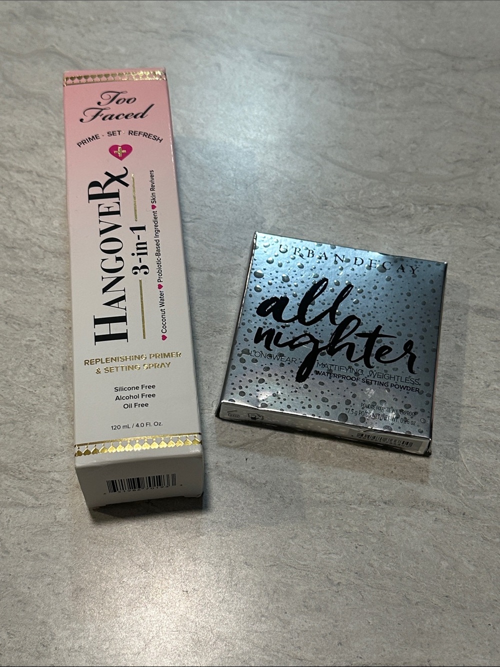 Too Faced Hangover 3-in-1 Replenishing Primer & Setting Spray - Pink
